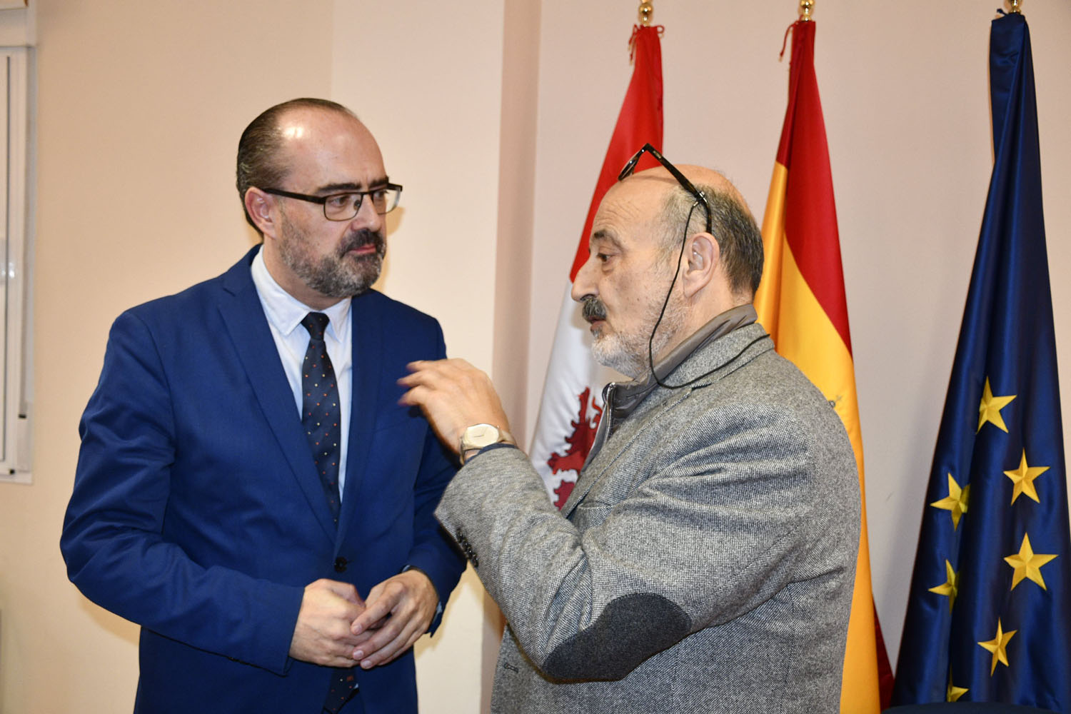 El presidente de la CH del Miño Sil, José Antonio Quiroga, y el alcalde de Ponferrada, Marco Antonio Morala (7)