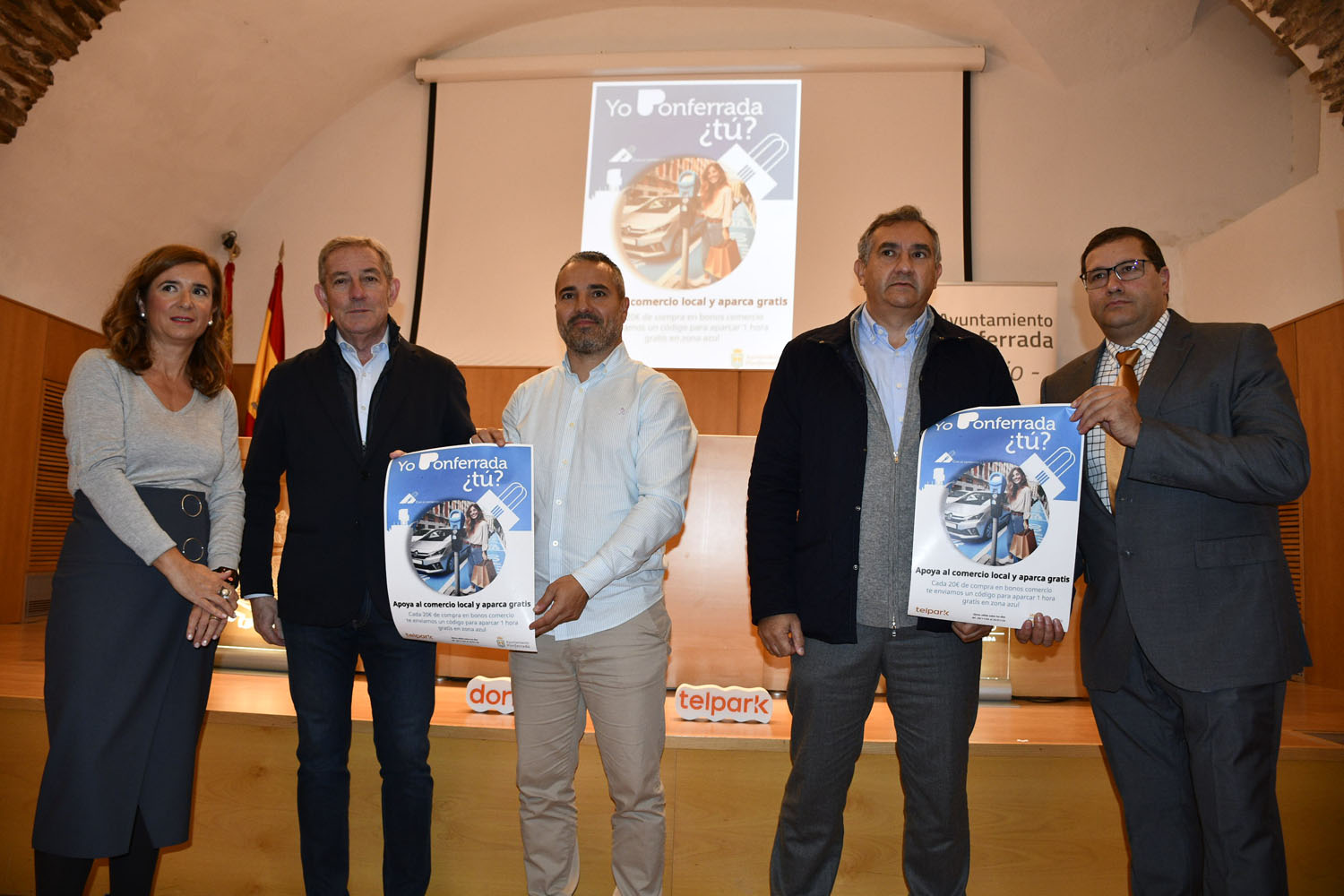 Los Bonos Comercio regresan a Ponferrada por Navidad con horas de aparcamiento gratis