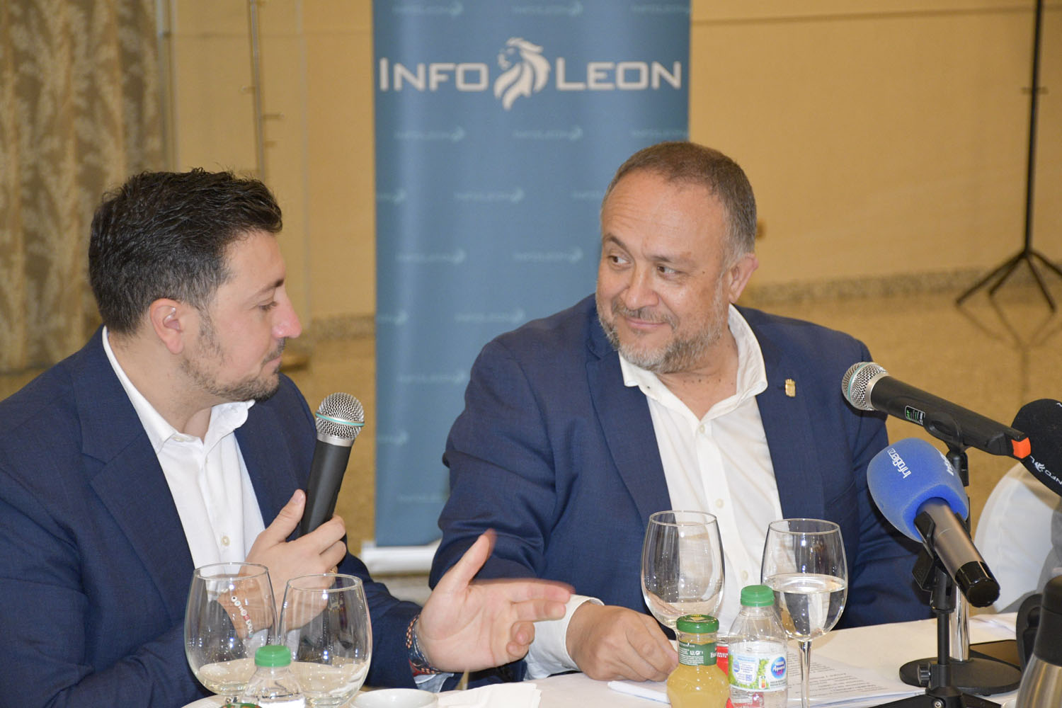 Desayuno InfoBierzo con Gerardo Álvarez Courel, presidente de la Diputación de León  (23)