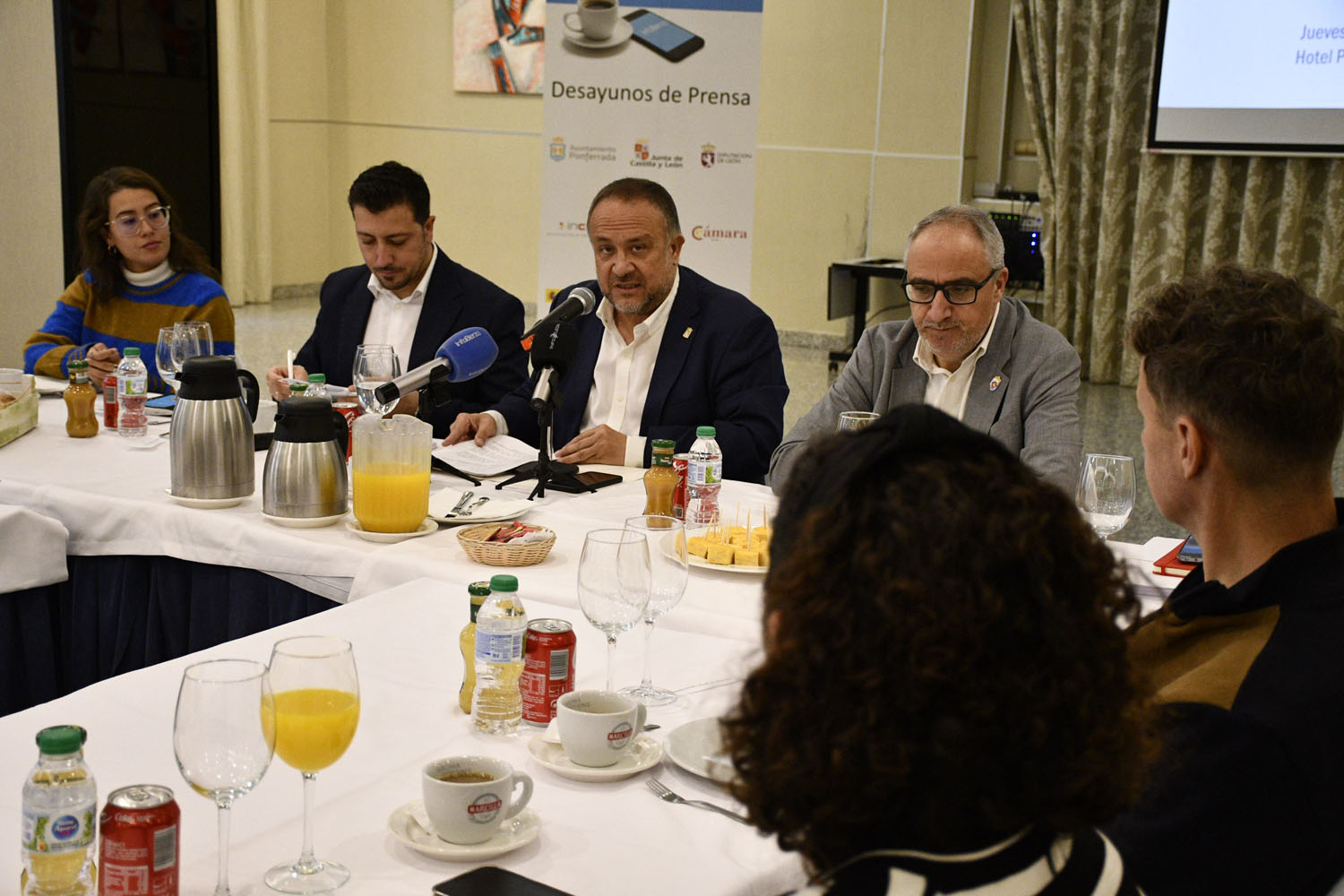 Desayuno InfoBierzo con Gerardo Álvarez Courel, presidente de la Diputación de León  (30)