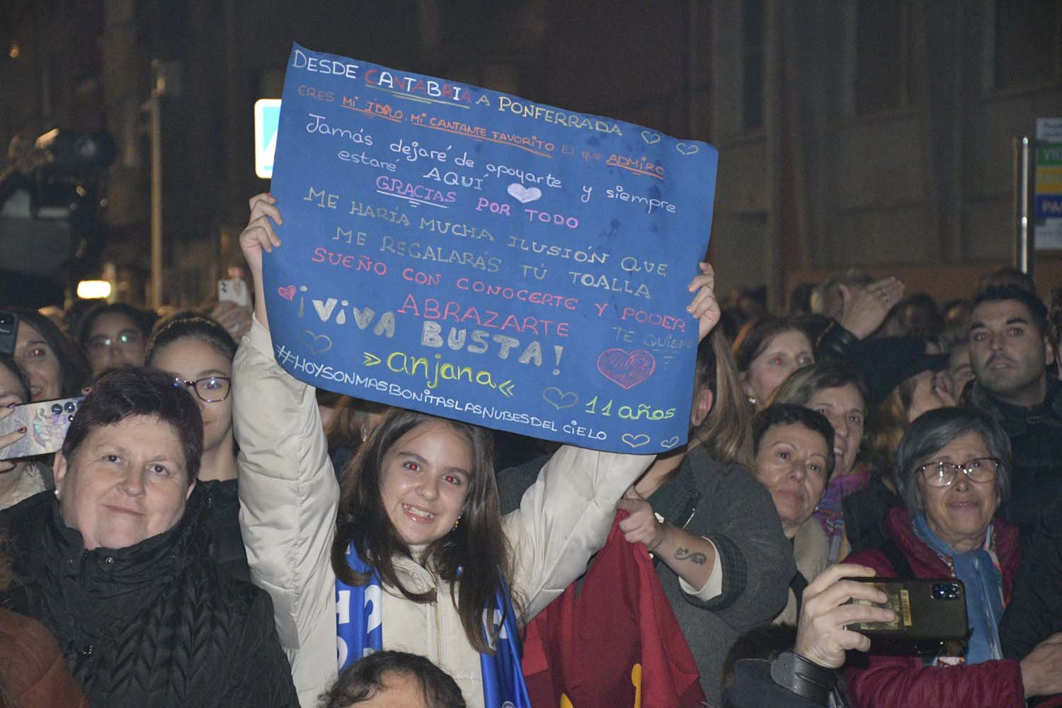 Concierto de Bustamante en el Black Friday de Ponferrada  (6)