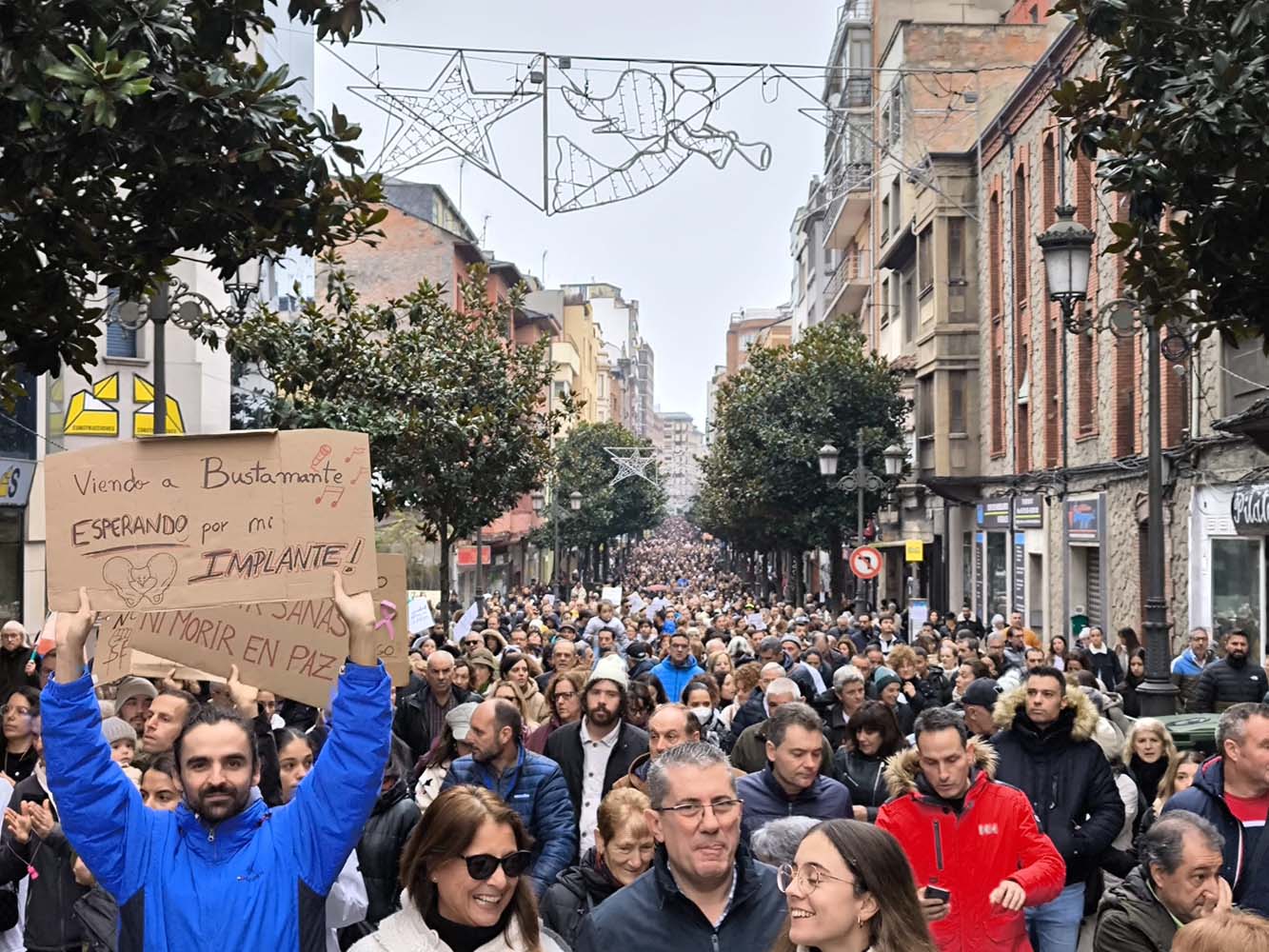 Manifestación OncoBierzo por la Sanidad Pública del Bierzo (49)