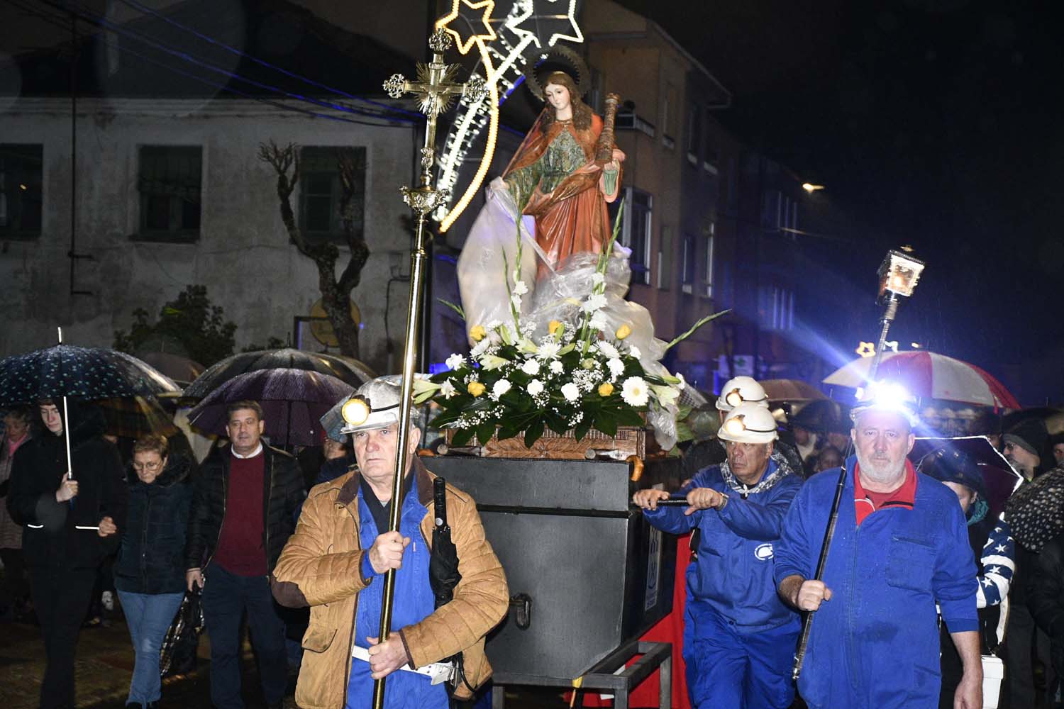 Celebración de Santa Bárbara en Fabero (1)