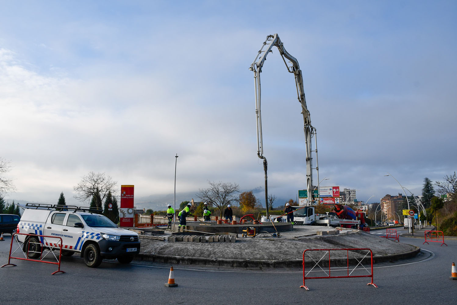 Nueva rotonda en la entrada de Ponferrada 