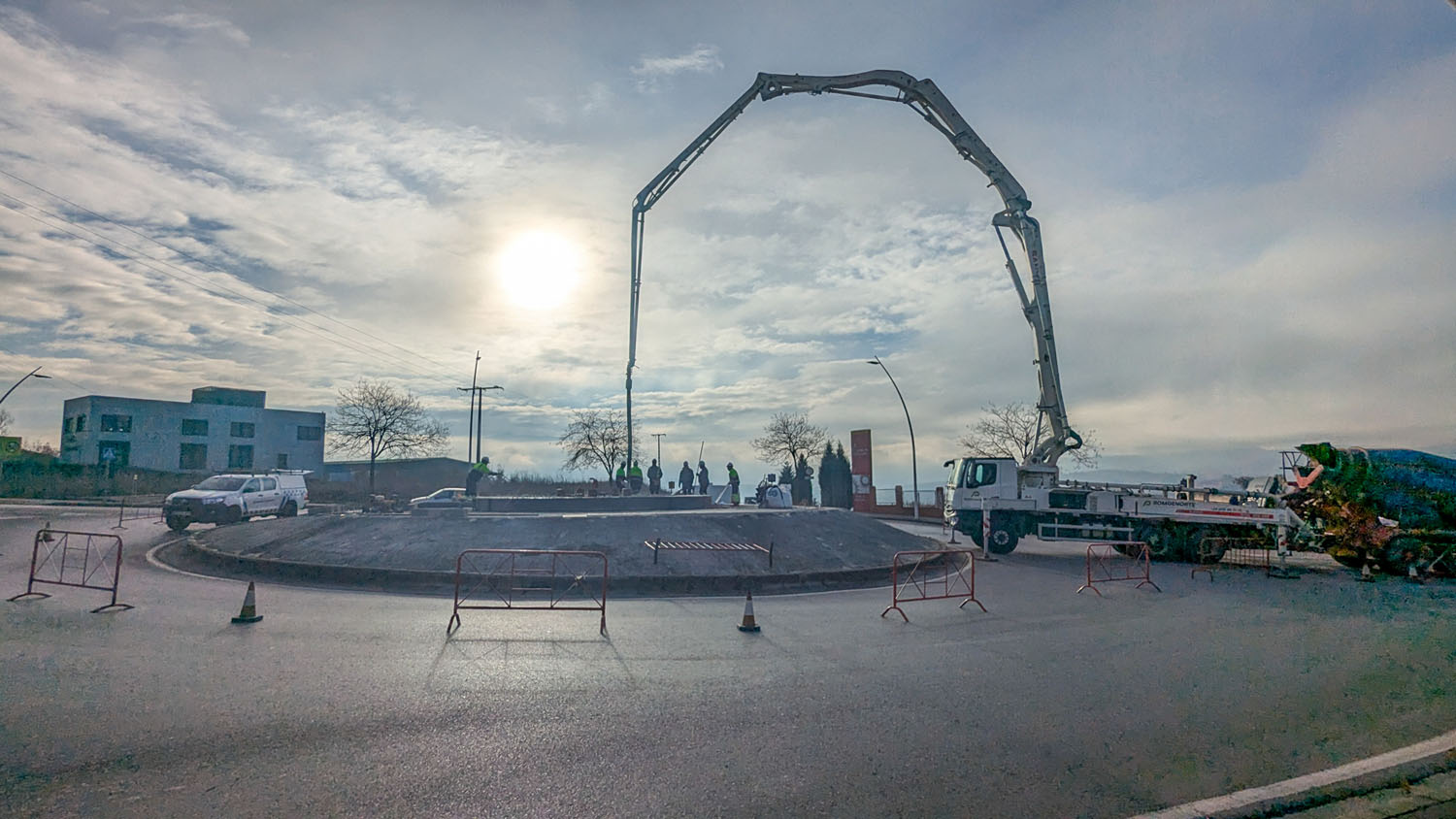 Nueva rotonda en la entrada de Ponferrada 