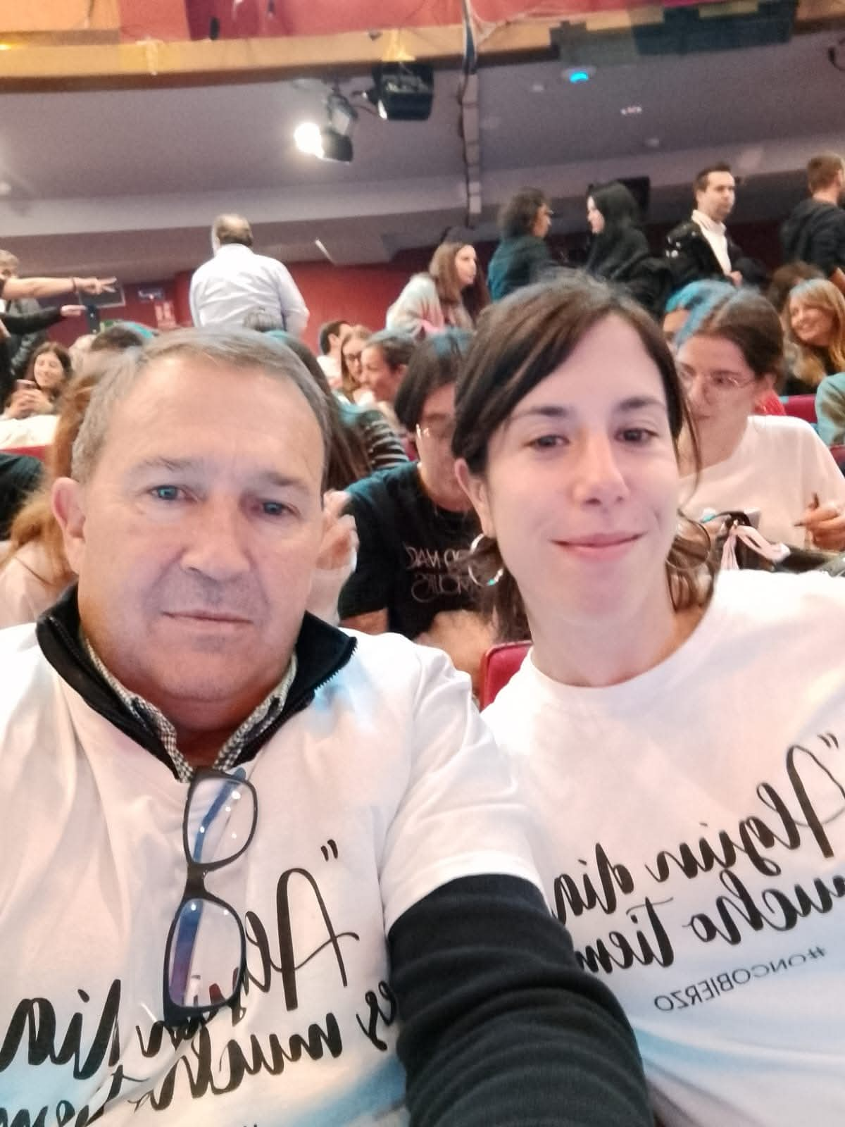 Dos representantes de OncoBierzo en la Revuelta 