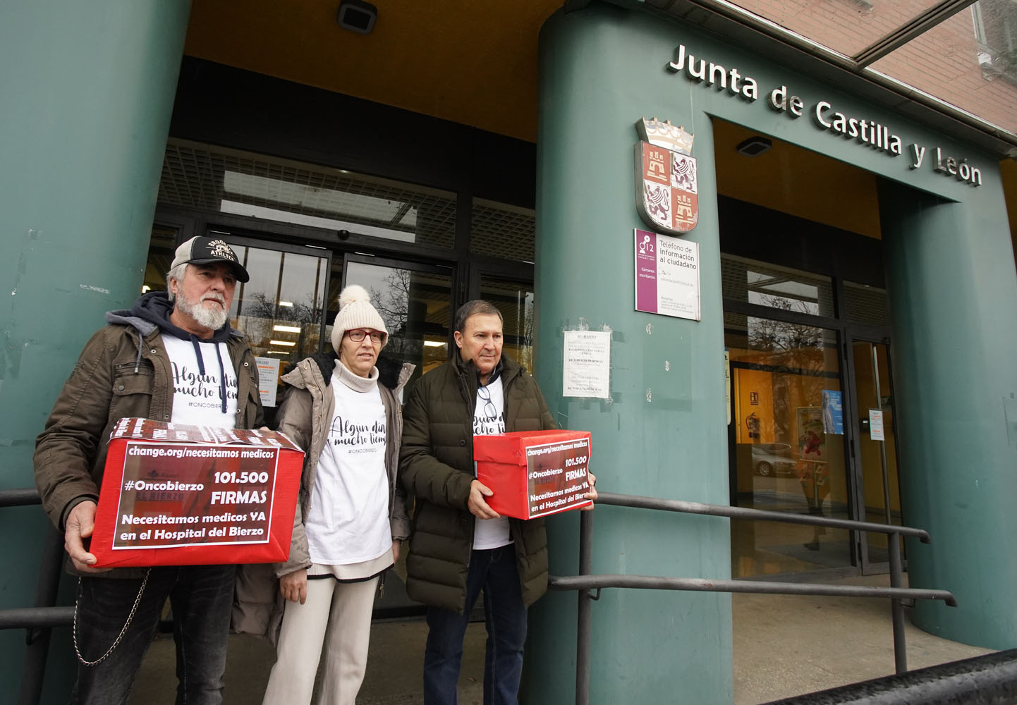 Entrega de firmas Oncobierzo 