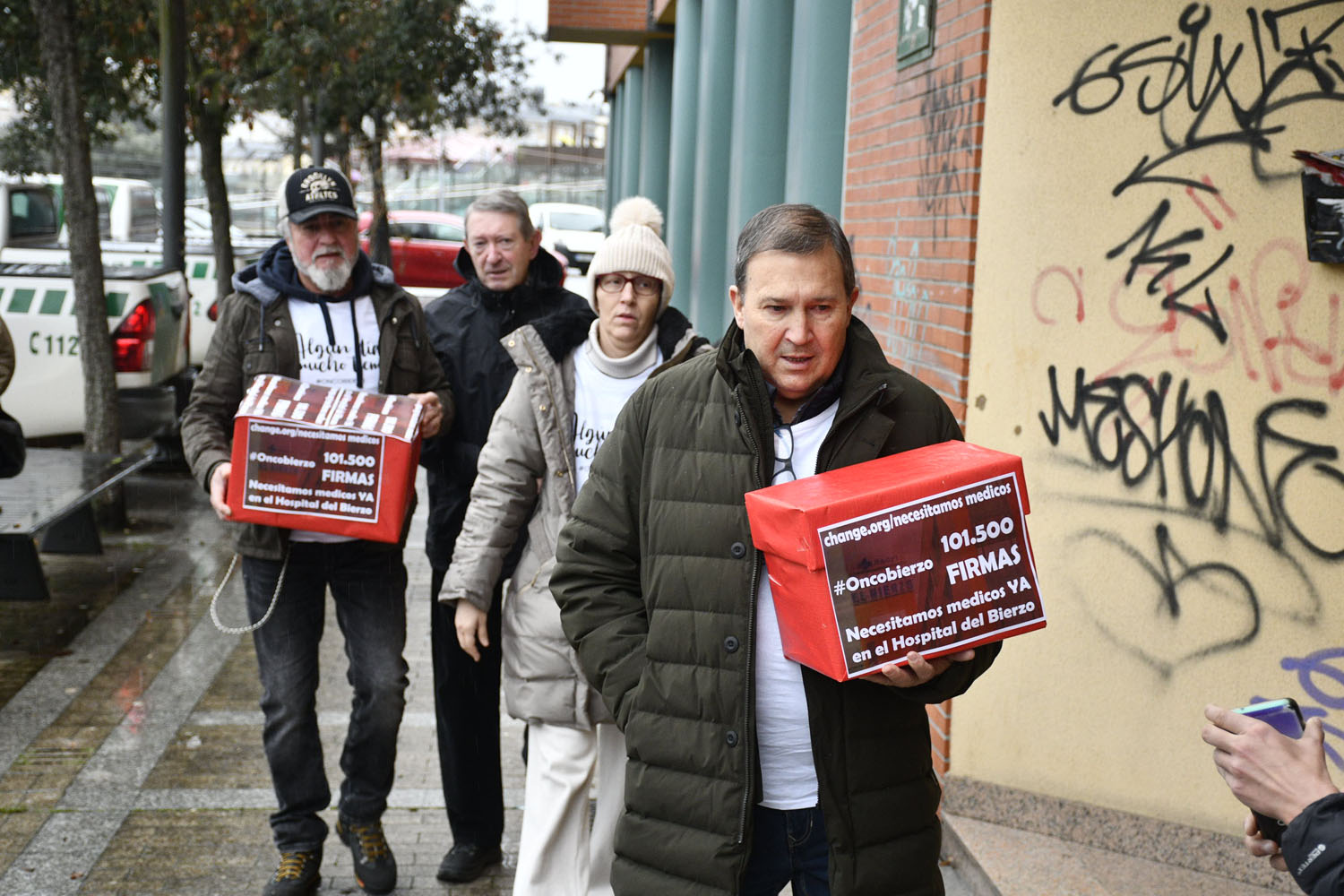 Entrega de firmas Oncobierzo 