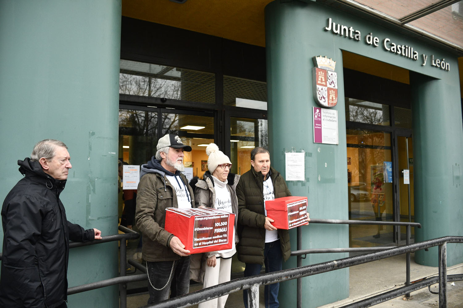 Entrega de firmas Oncobierzo 