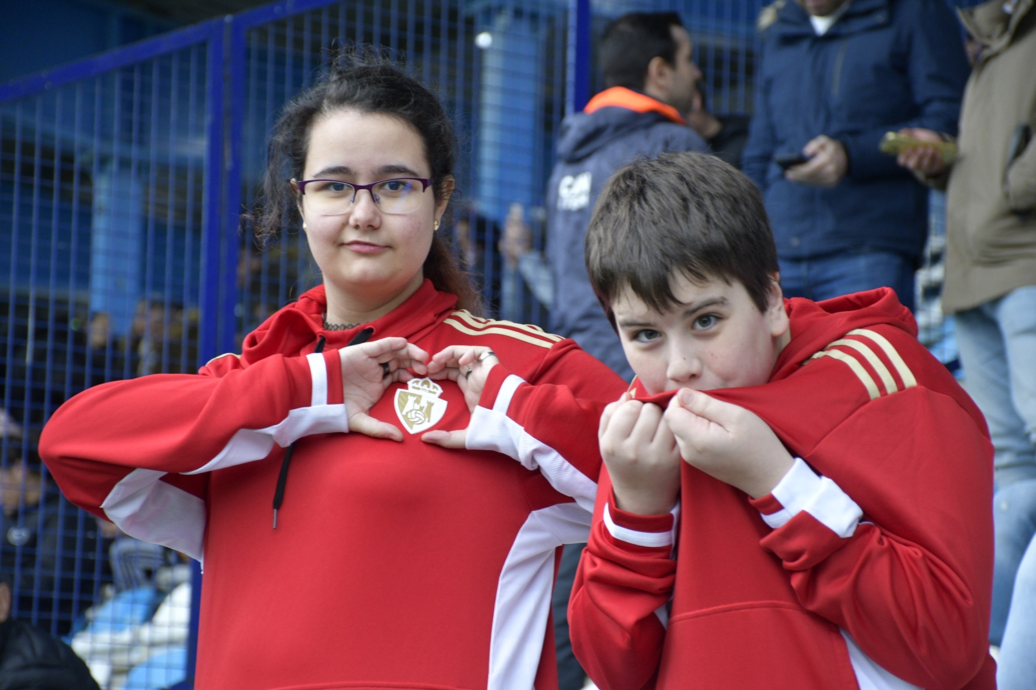 Ponferradina   Andorra (107)