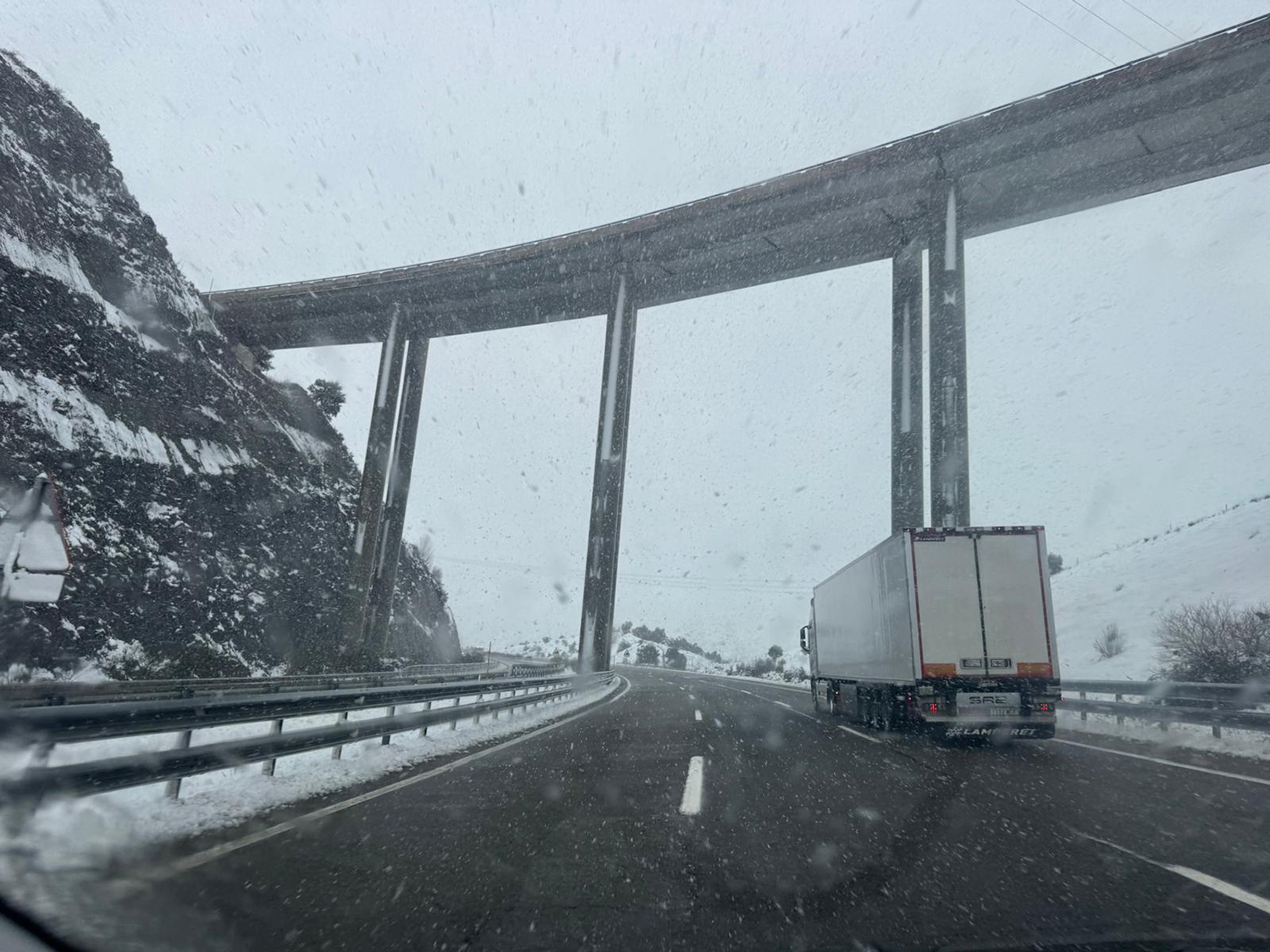 Nieve en la A6