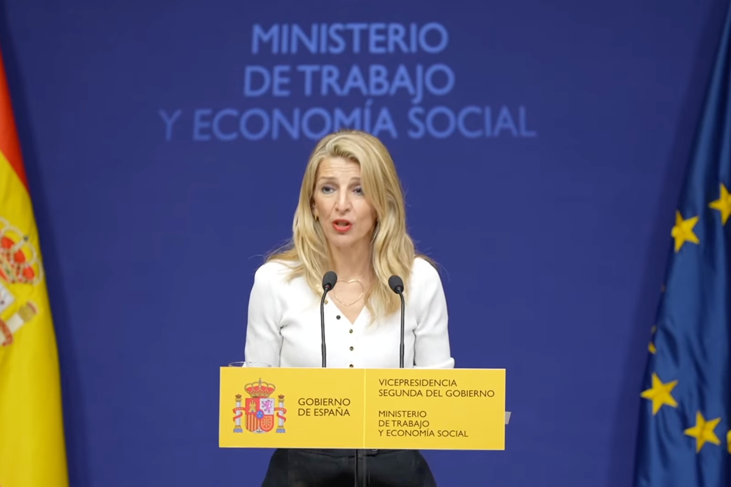 Gobierno y sindicatos acuerdan subir 50 euros el SMI sin el respaldo de CEOE y Cepyme