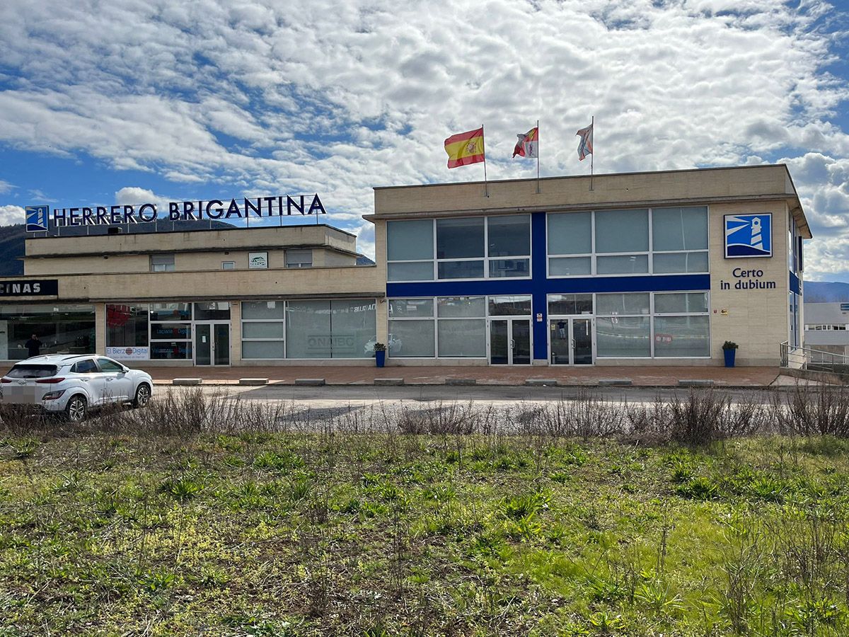 HERRERO BRIGANTINA