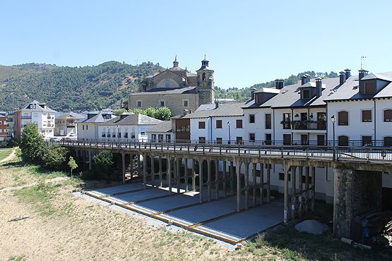 Obras de cimentación del viaducto en laprimera fase de la obra del puente